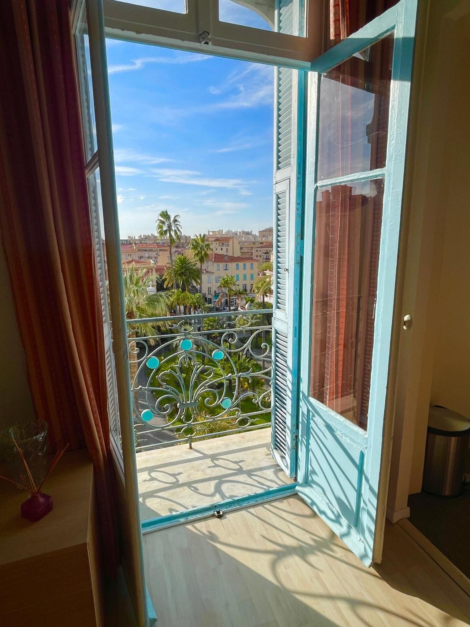 L'orient Palace Apartment