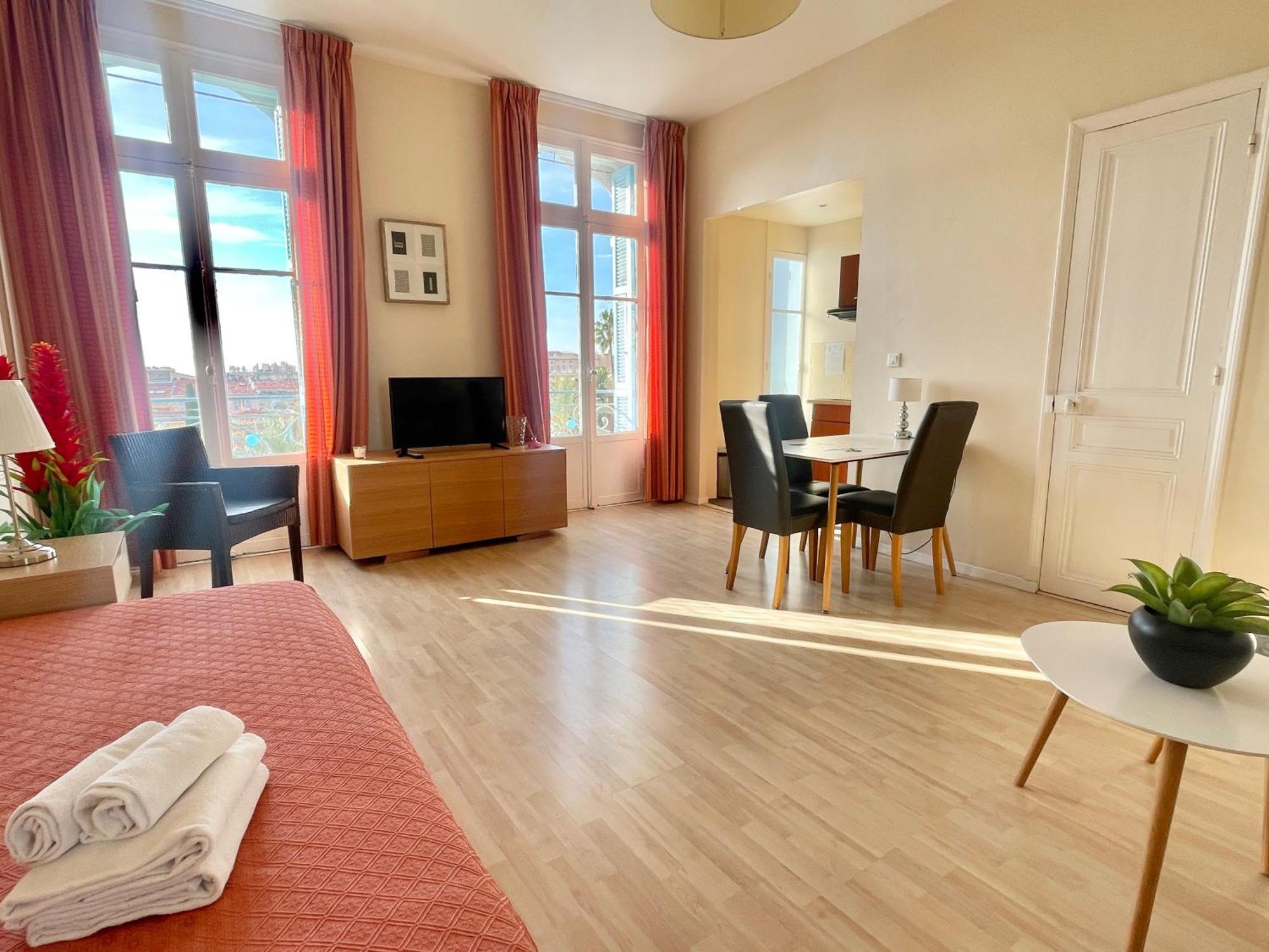 L'orient Palace Apartment Menton